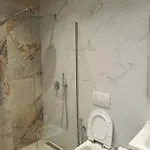Rezidenca Pahumi 2 Hotel 3*