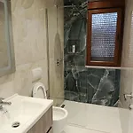 Hotel Rezidenca Pahumi 2