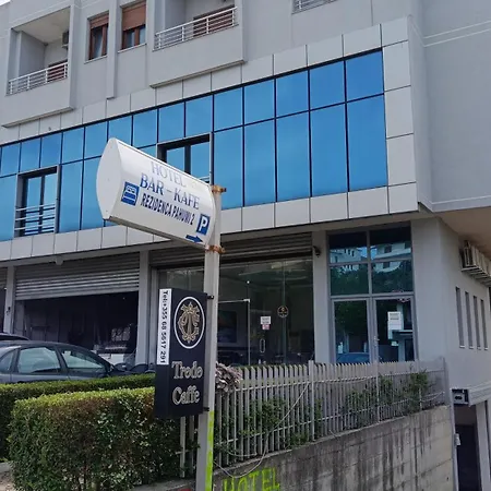 Rezidenca Pahumi 2 酒店 Durrës