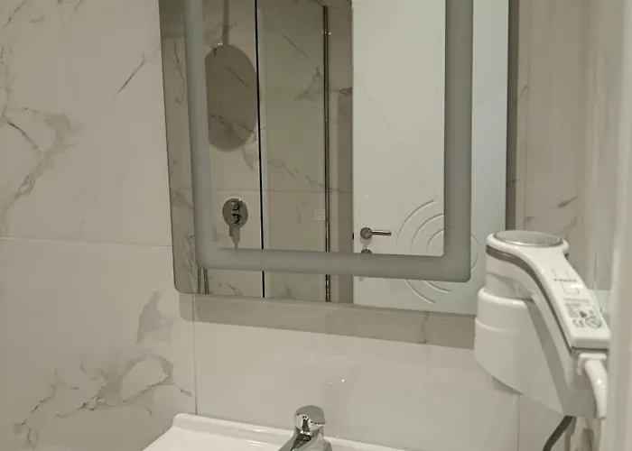 Rezidenca Pahumi 2 3* Δυρράχιο