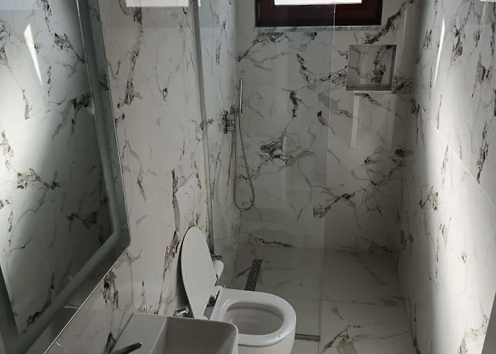 Rezidenca Pahumi 2 Ξενοδοχείο 3*